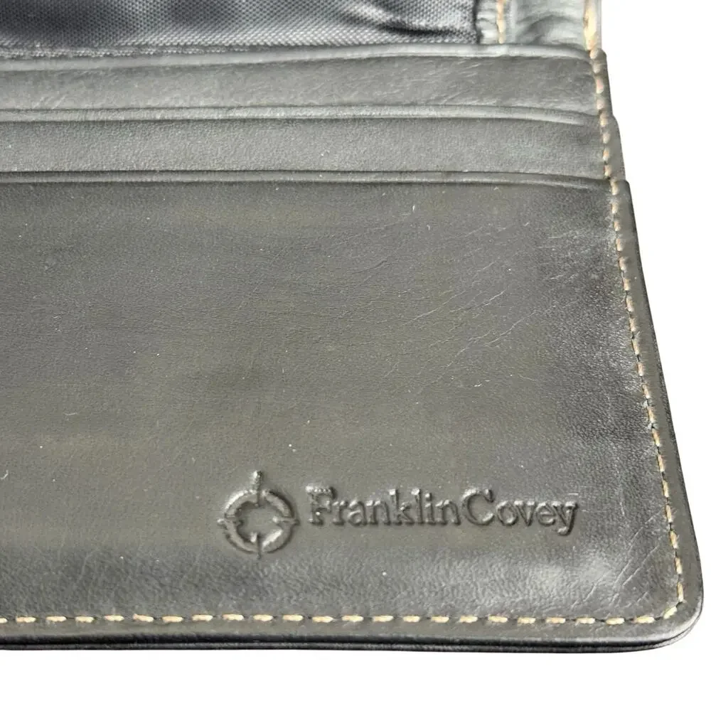 Franklin Covey Black Leather Buckle Clutch Wallet
